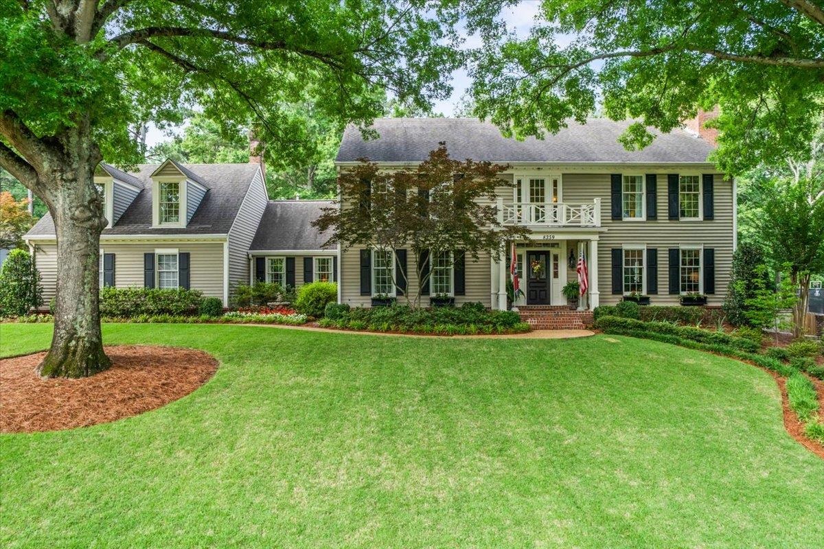 8359 DRURY LN