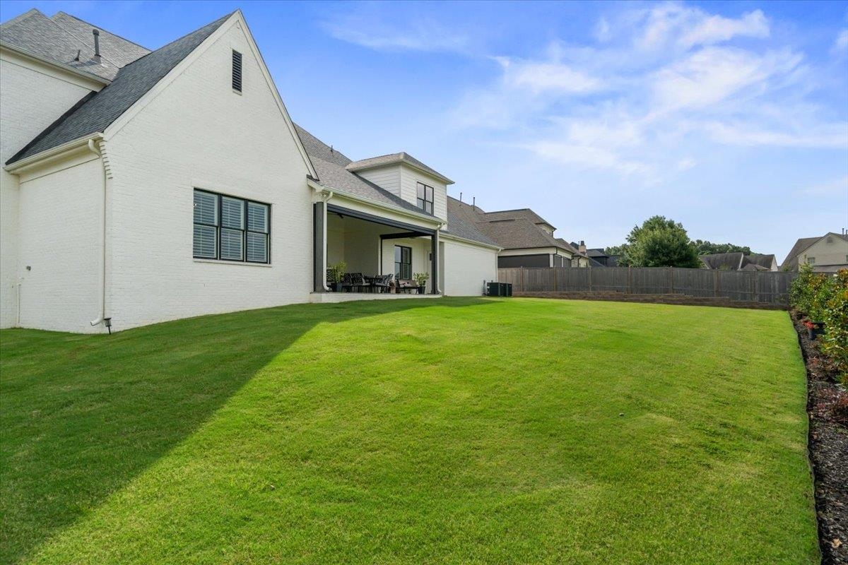 409 SHAMBALA DR