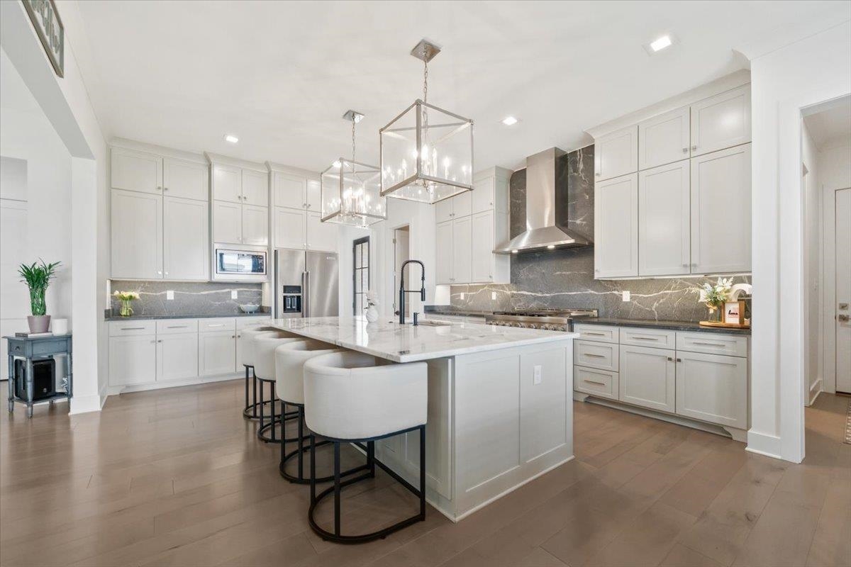 409 SHAMBALA DR
