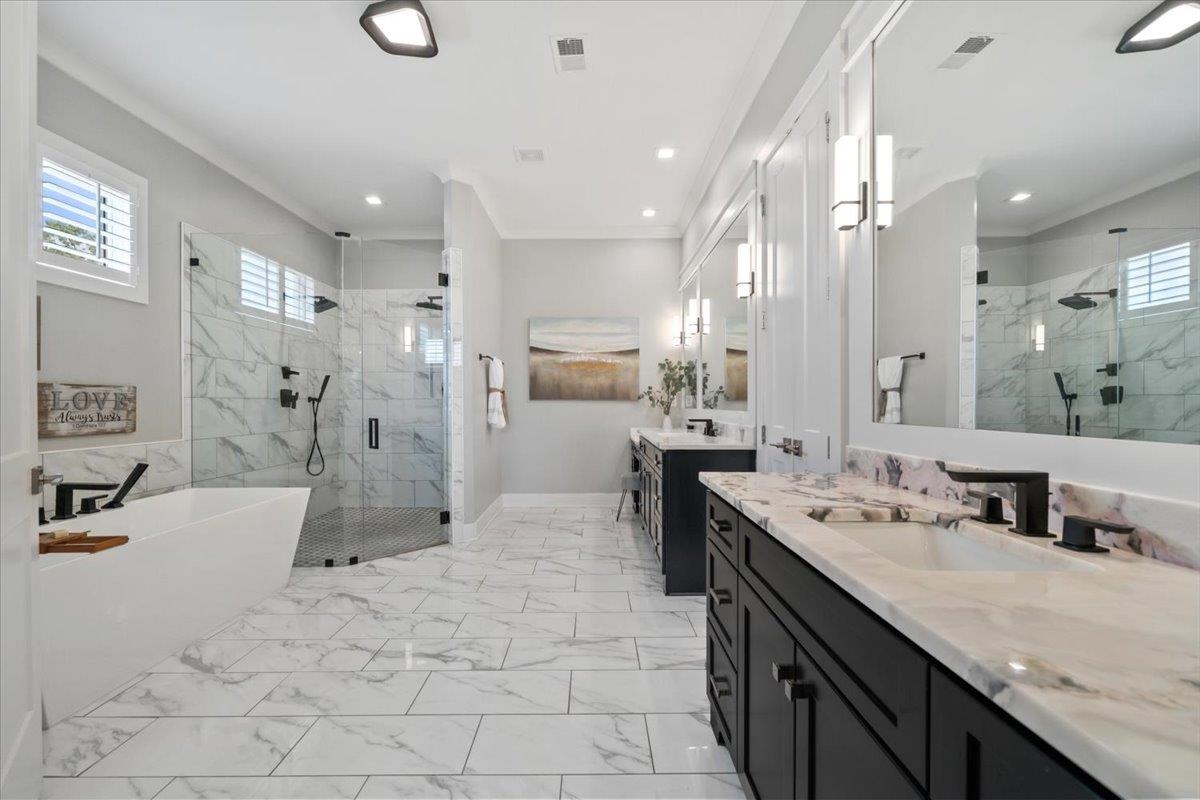 409 SHAMBALA DR