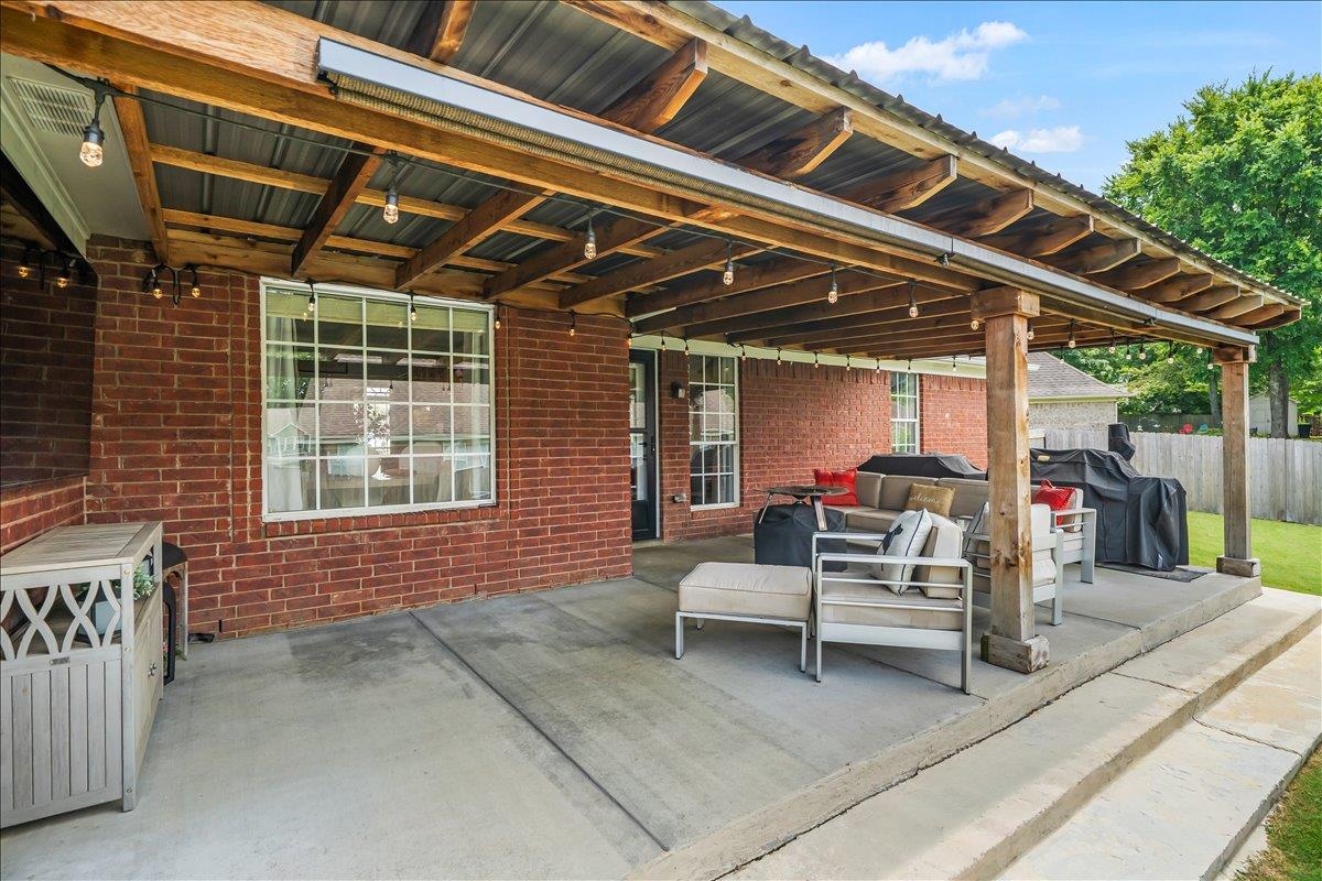 40 ROYAL VIEW CV