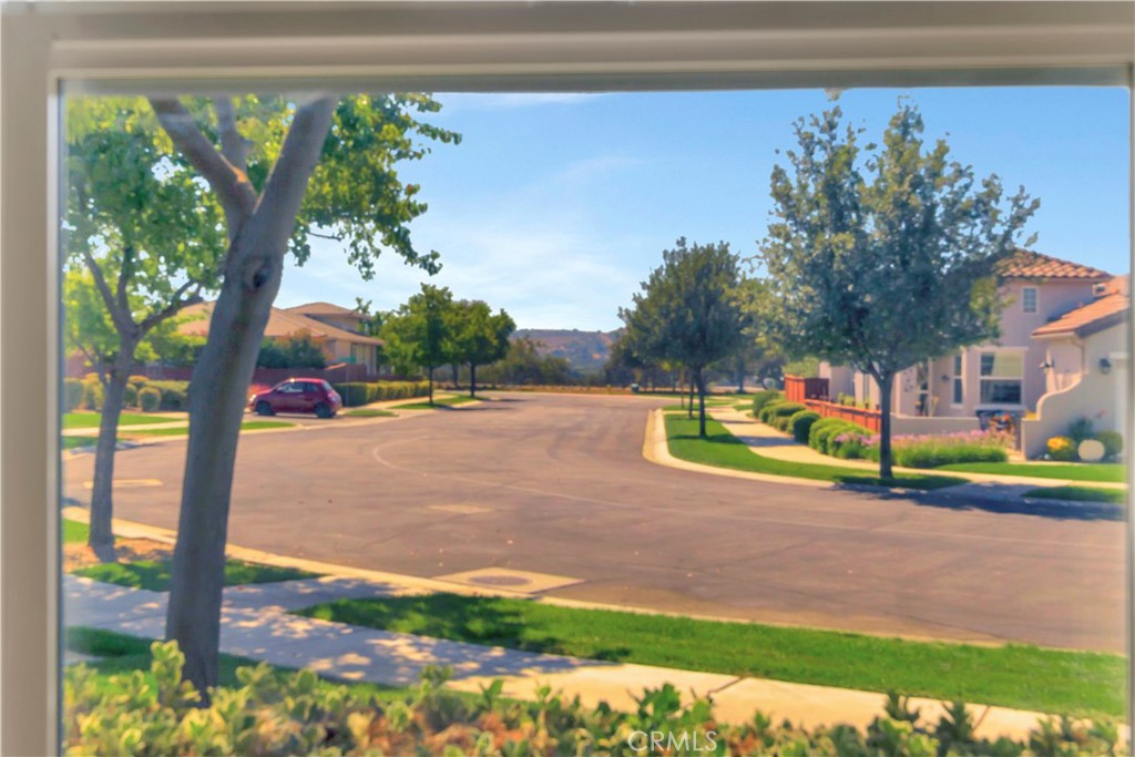 2452 Altadena Lane