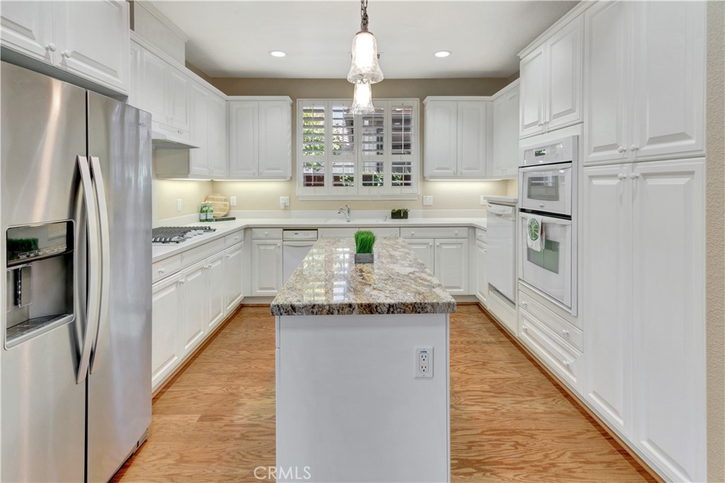 2452 Altadena Lane