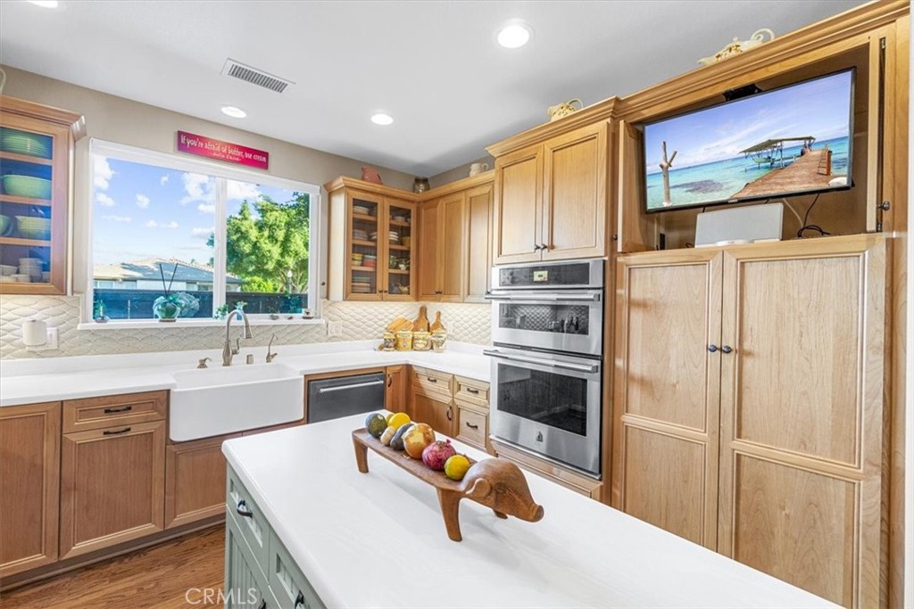 2647 Clubhouse Drive