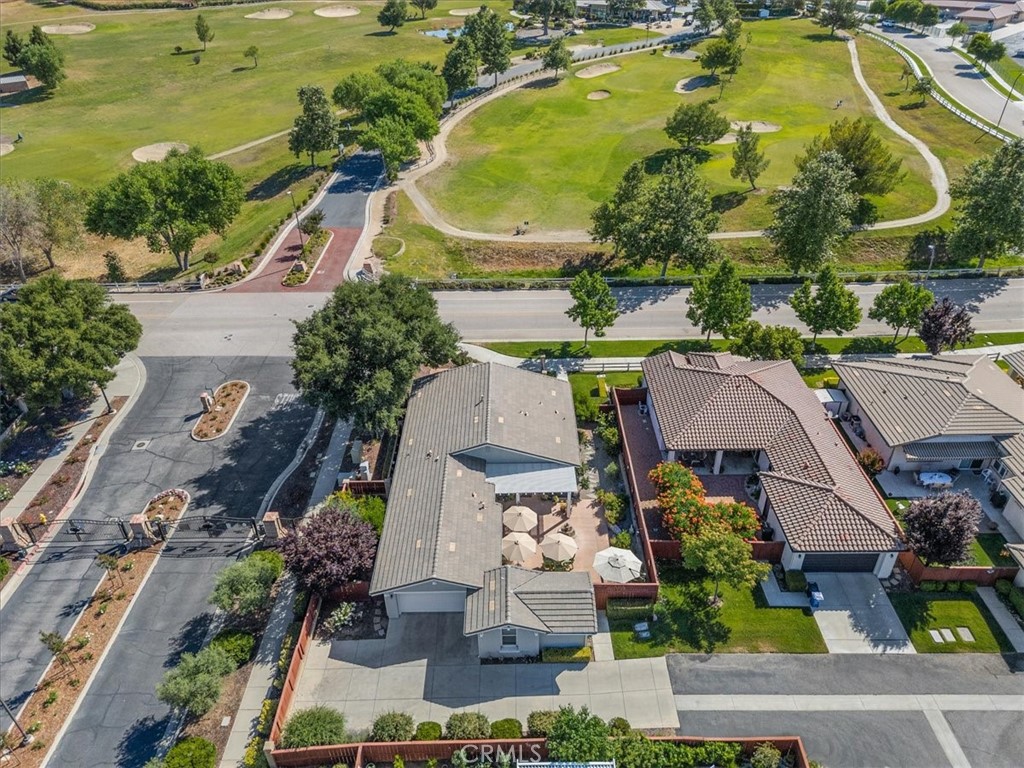 2647 Clubhouse Drive