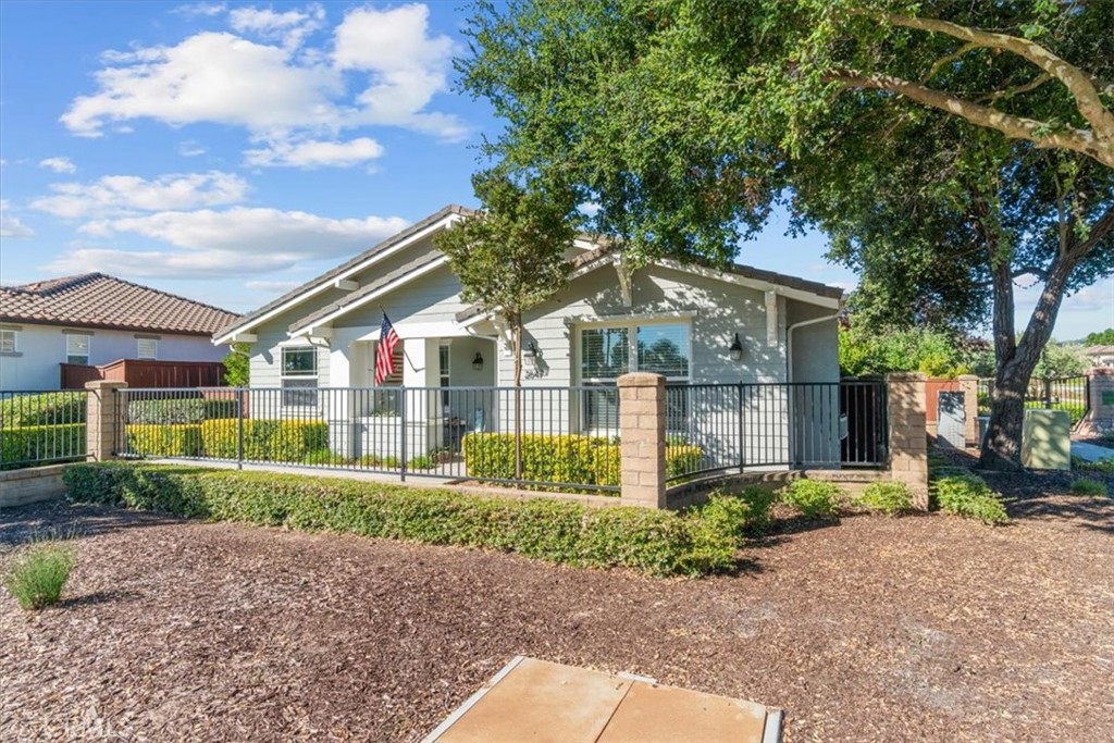 2647 Clubhouse Drive