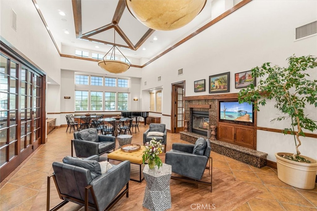 2647 Clubhouse Drive