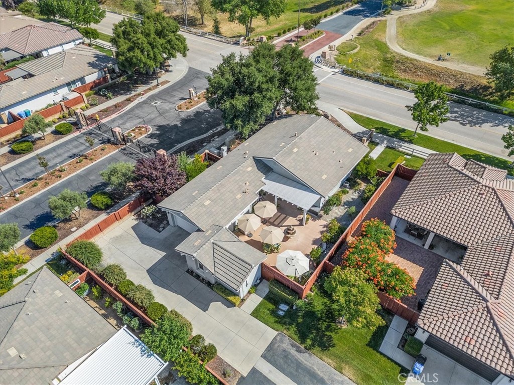 2647 Clubhouse Drive
