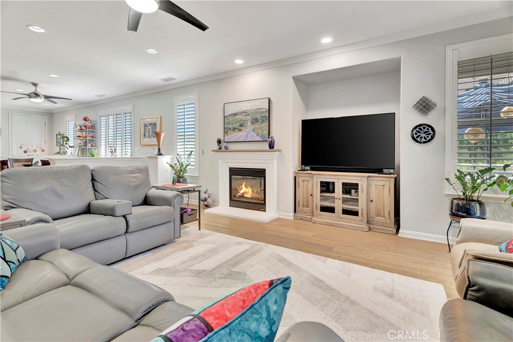 2673 Traditions Loop