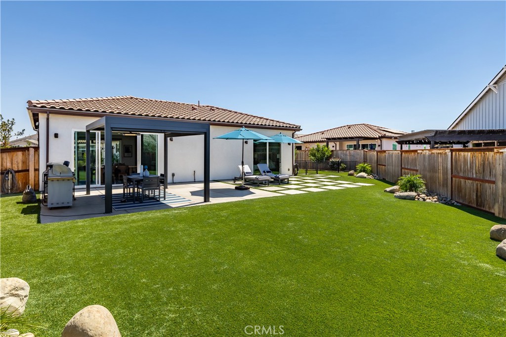 686 Prosecco Lane