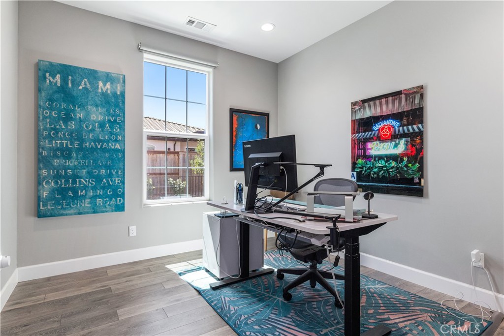 686 Prosecco Lane