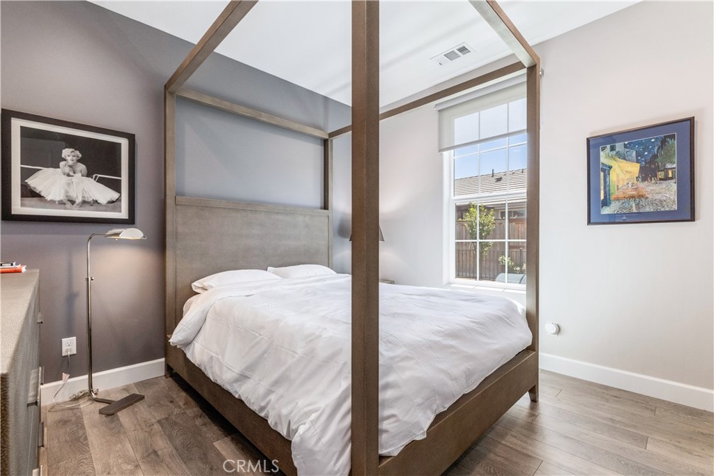 686 Prosecco Lane