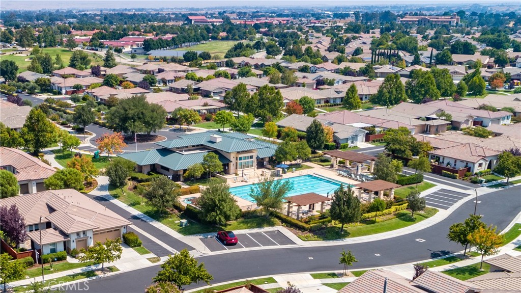 2457 Clubhouse Drive