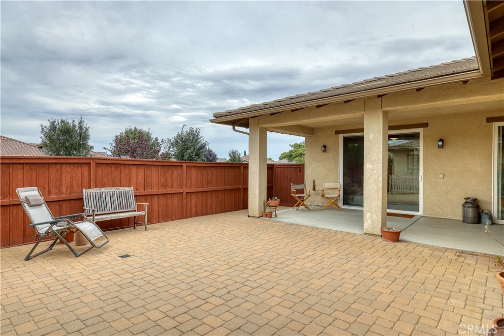 2561 Pasadena Lane