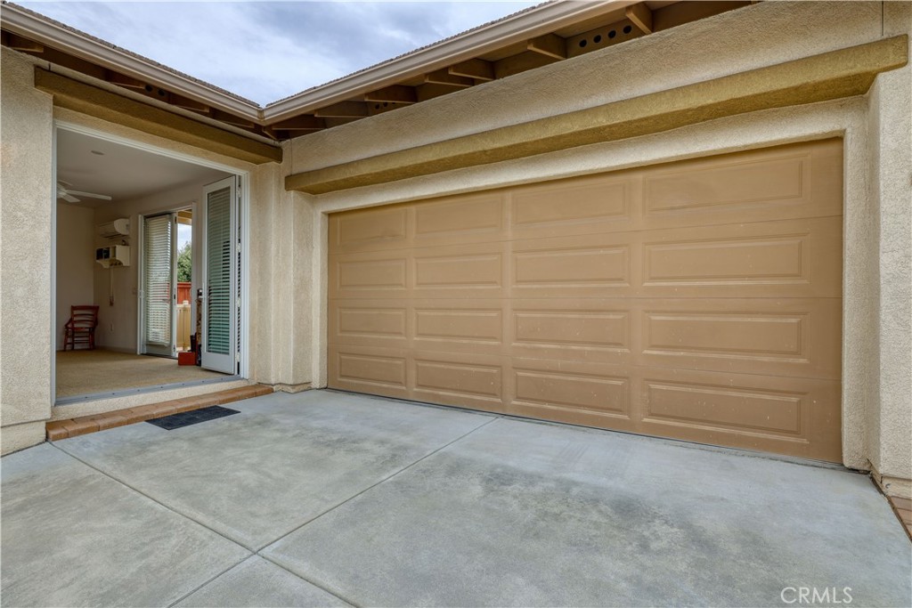 2561 Pasadena Lane