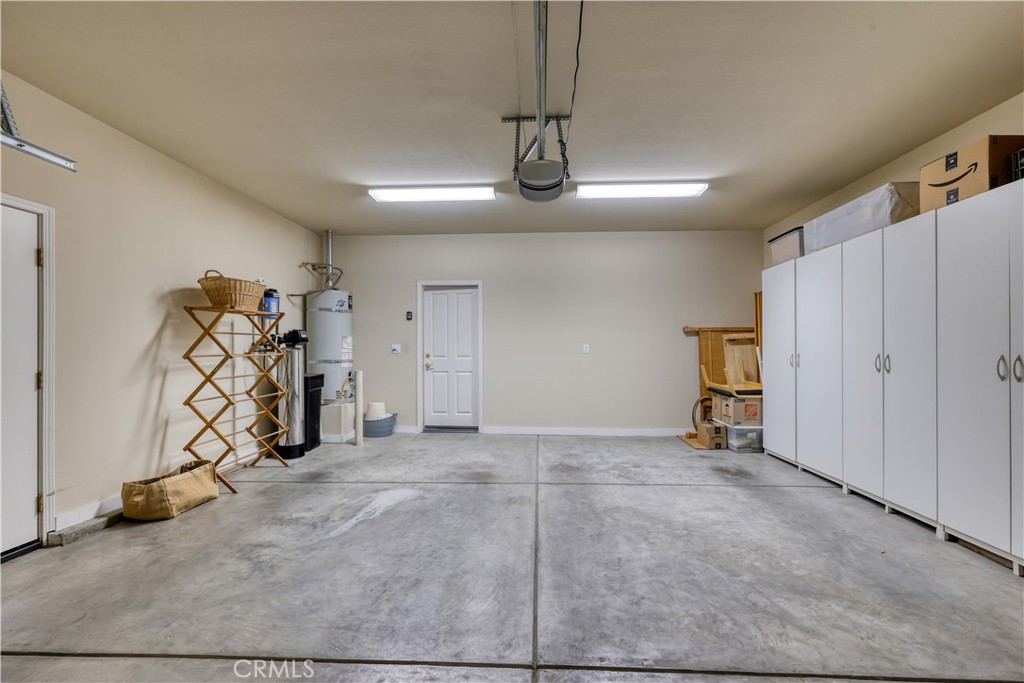 2561 Pasadena Lane