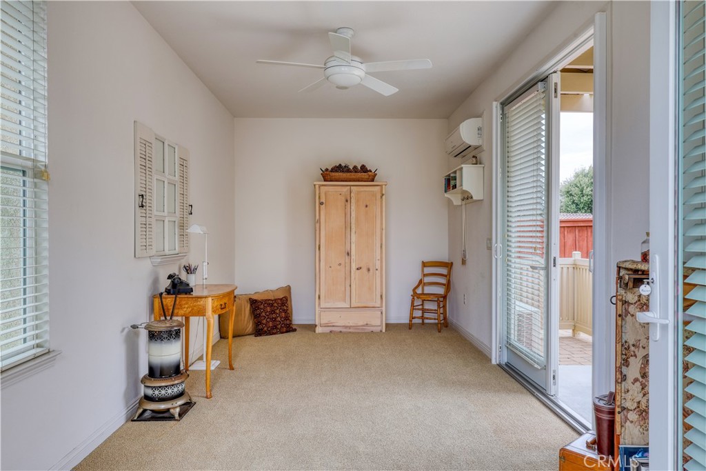 2561 Pasadena Lane