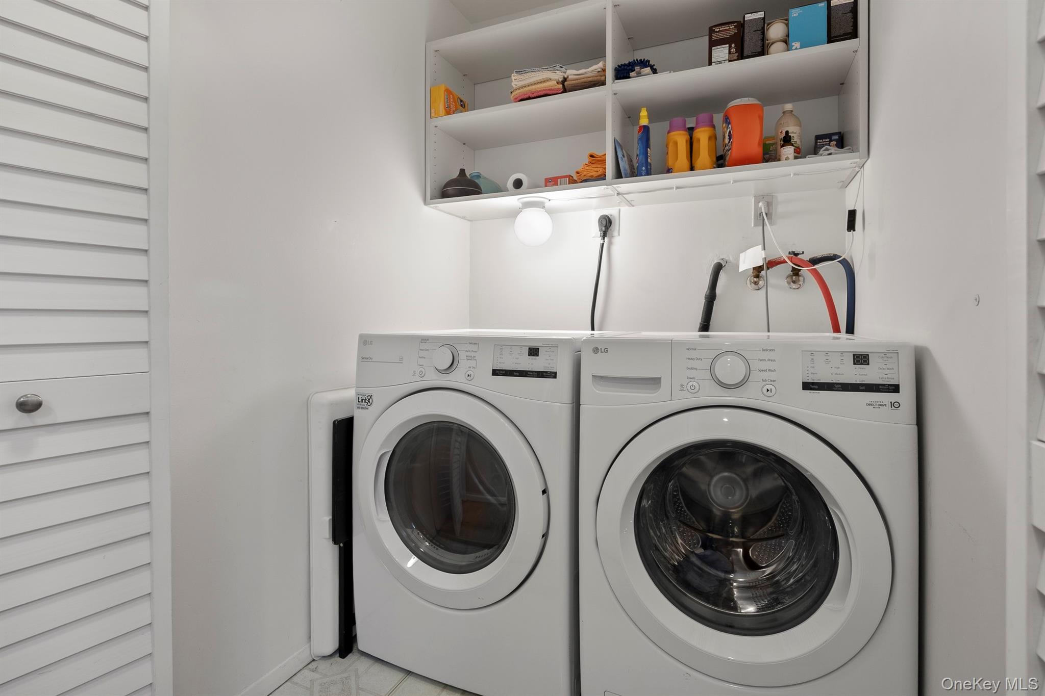 89 N Broadway Unit: 214