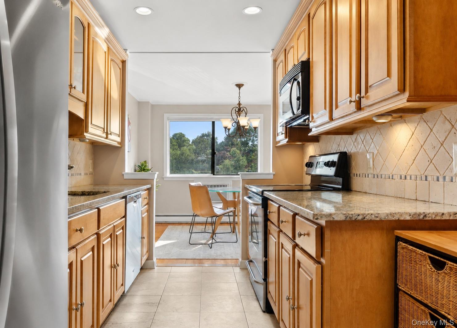 89 N Broadway Unit: 214