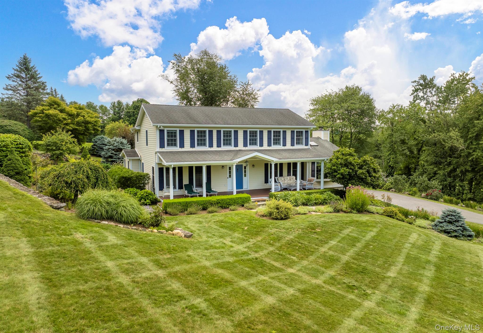 6 Bloomer Road