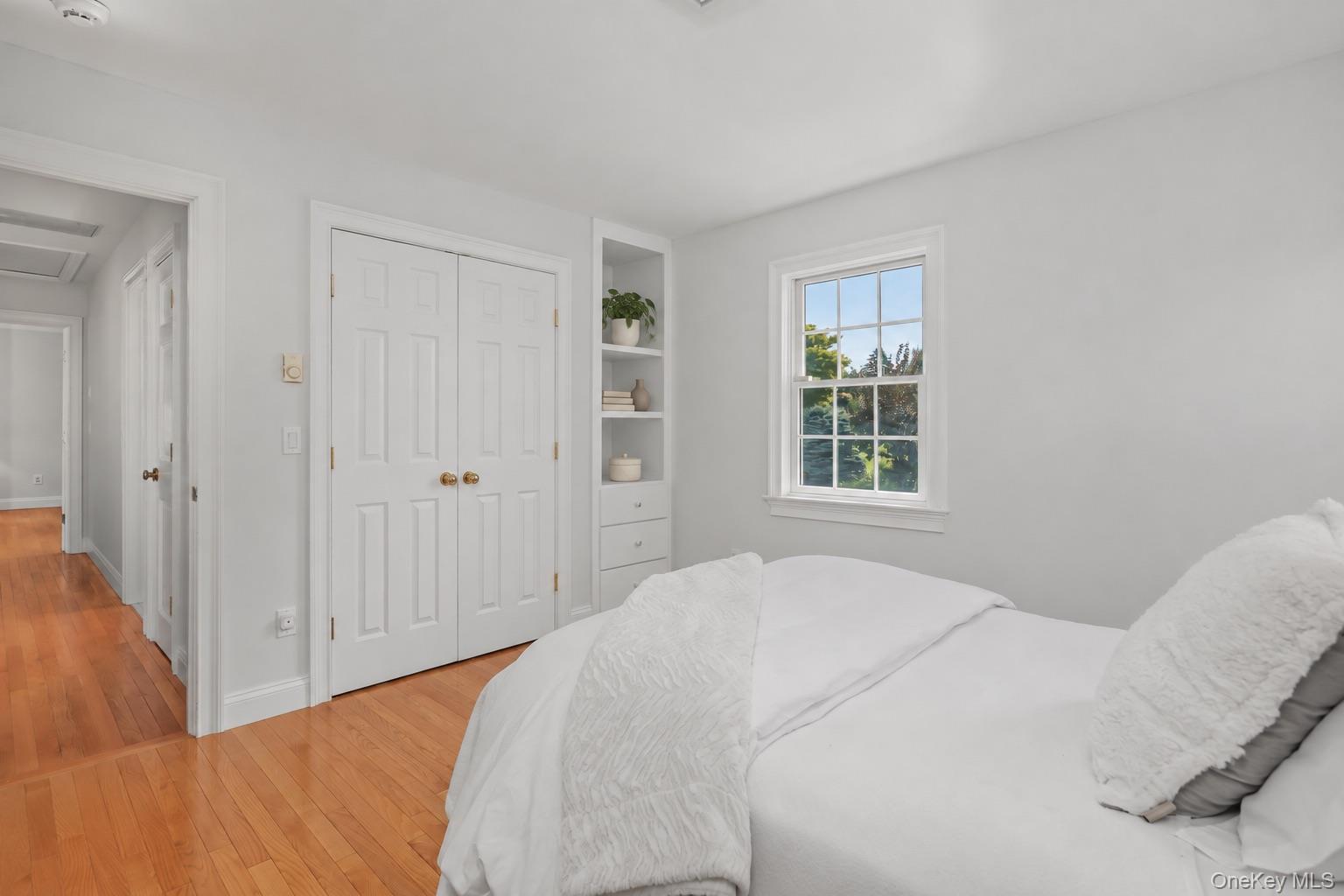 6 Bloomer Road
