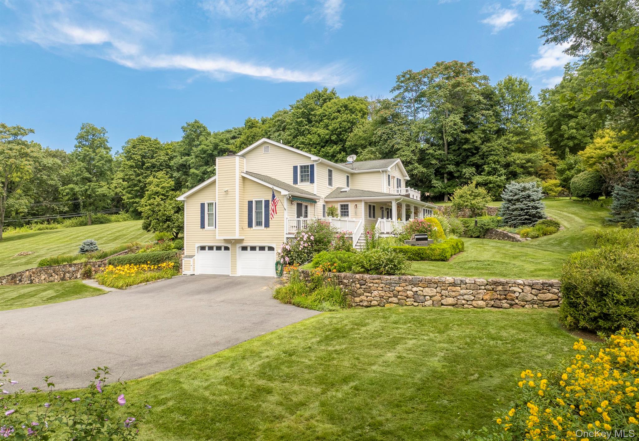 6 Bloomer Road