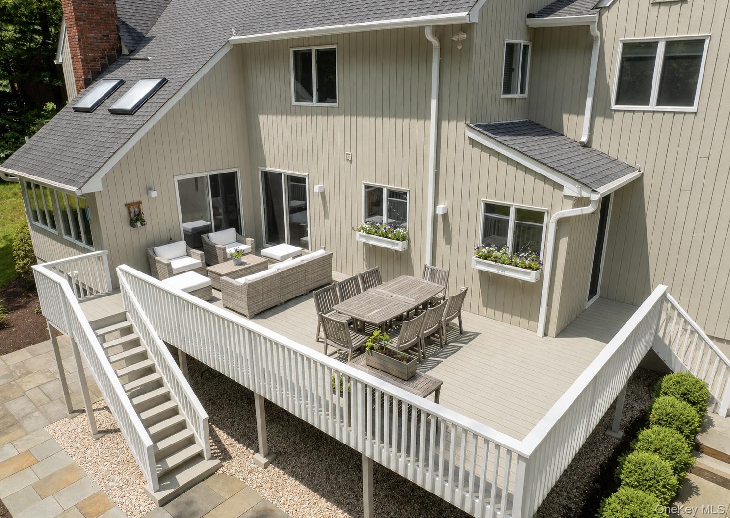 12 Hilltop Road