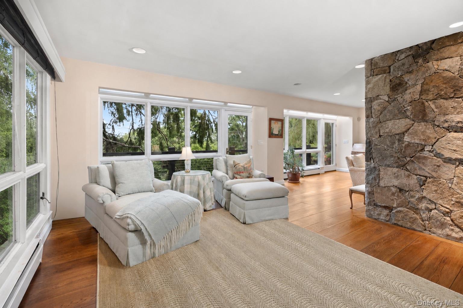 278 Hawley Road