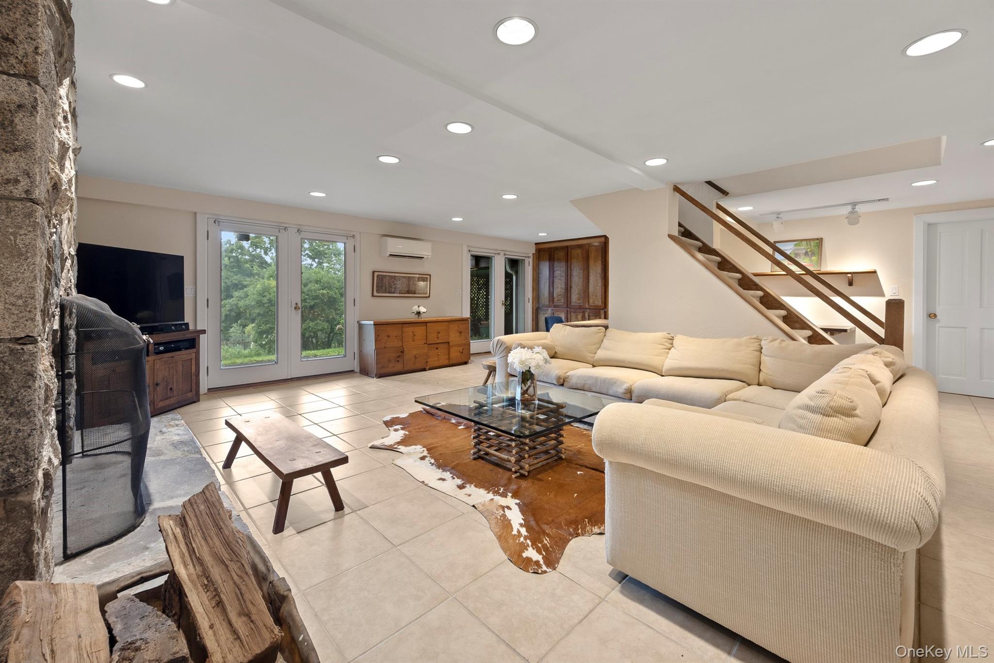278 Hawley Road