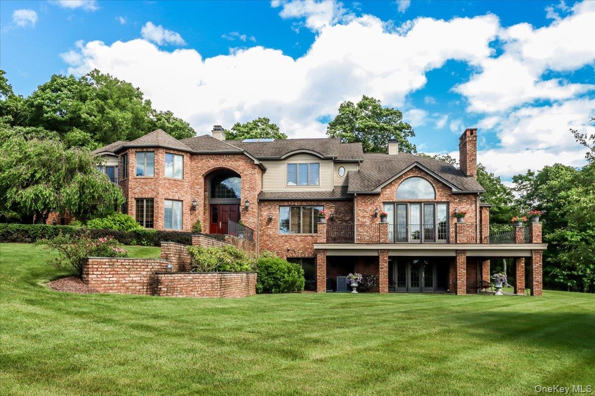 16 Reynwood Drive