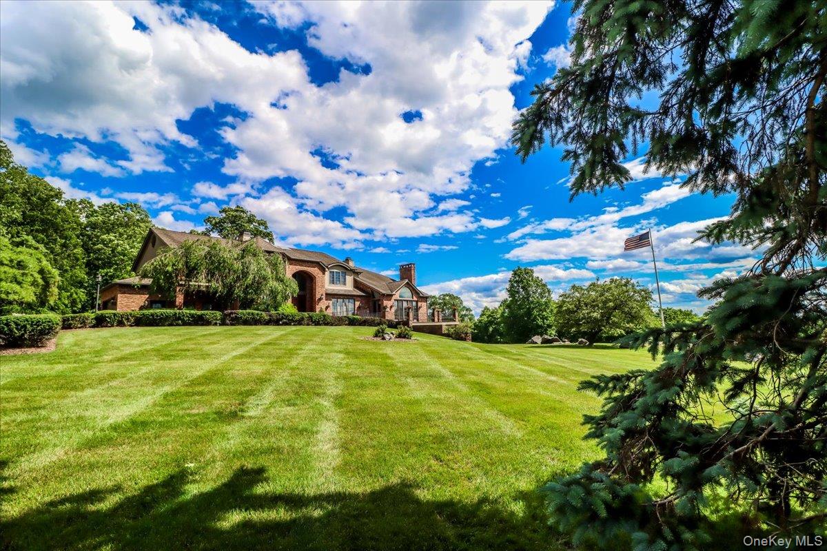 16 Reynwood Drive