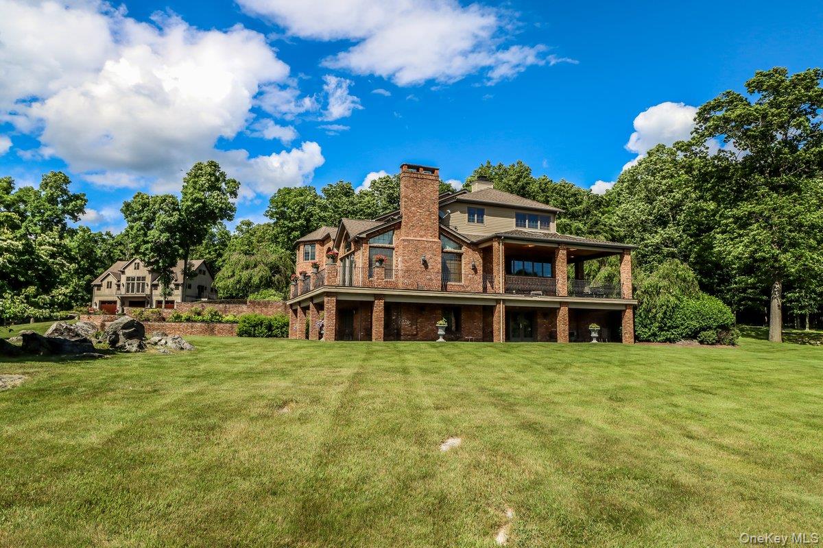 16 Reynwood Drive