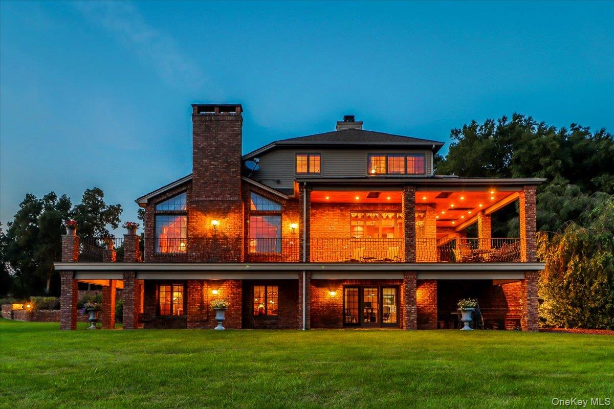 16 Reynwood Drive