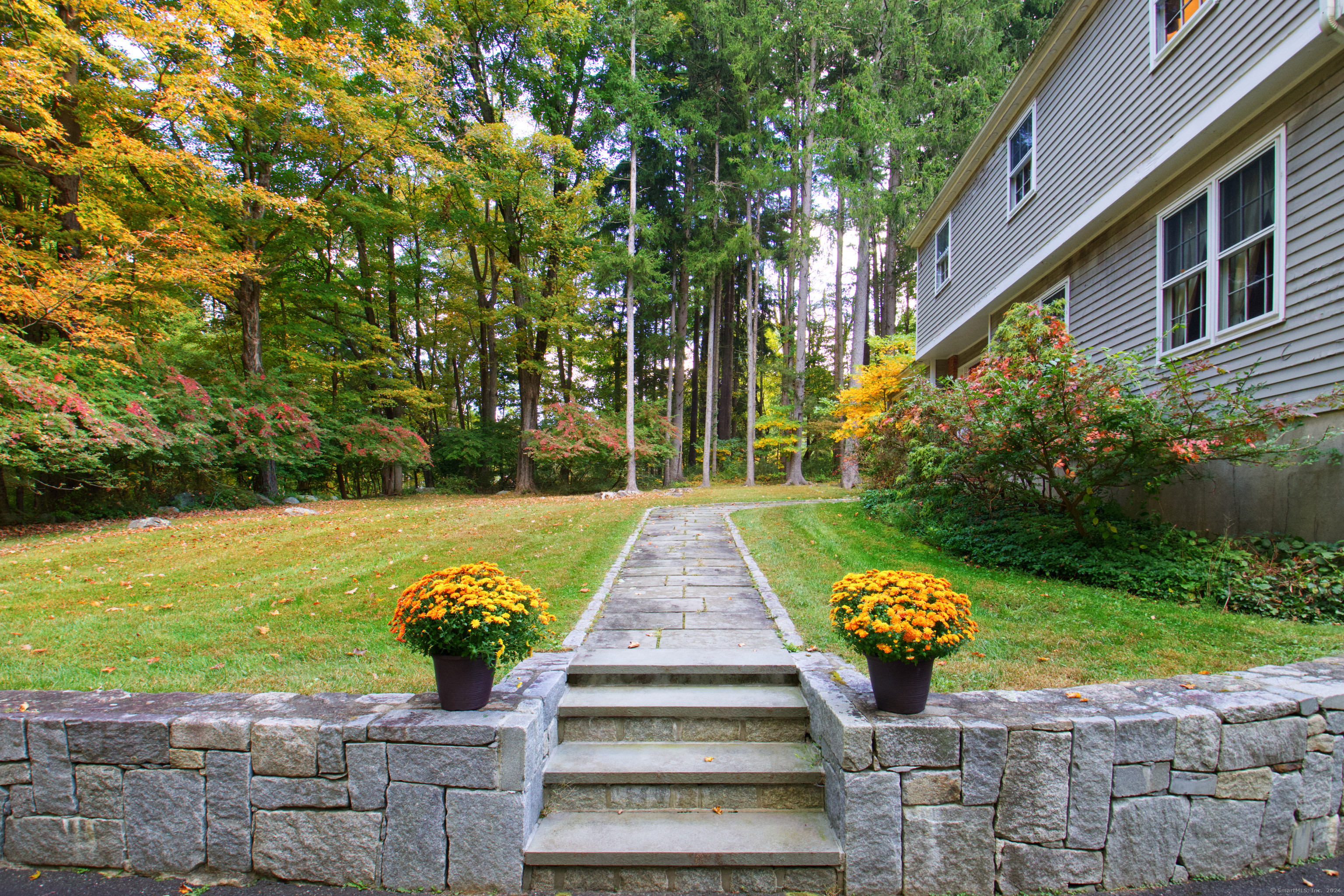 4 Pinecrest Drive
