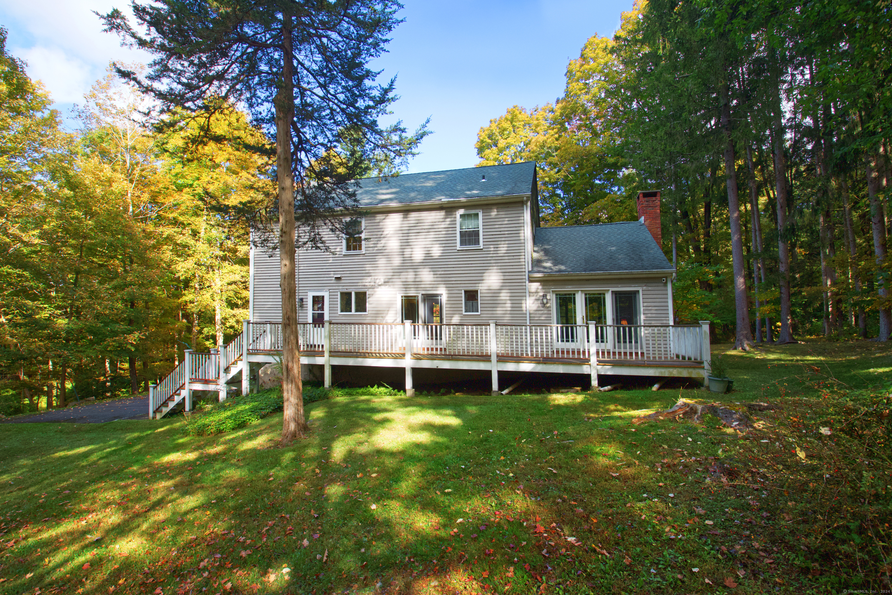 4 Pinecrest Drive