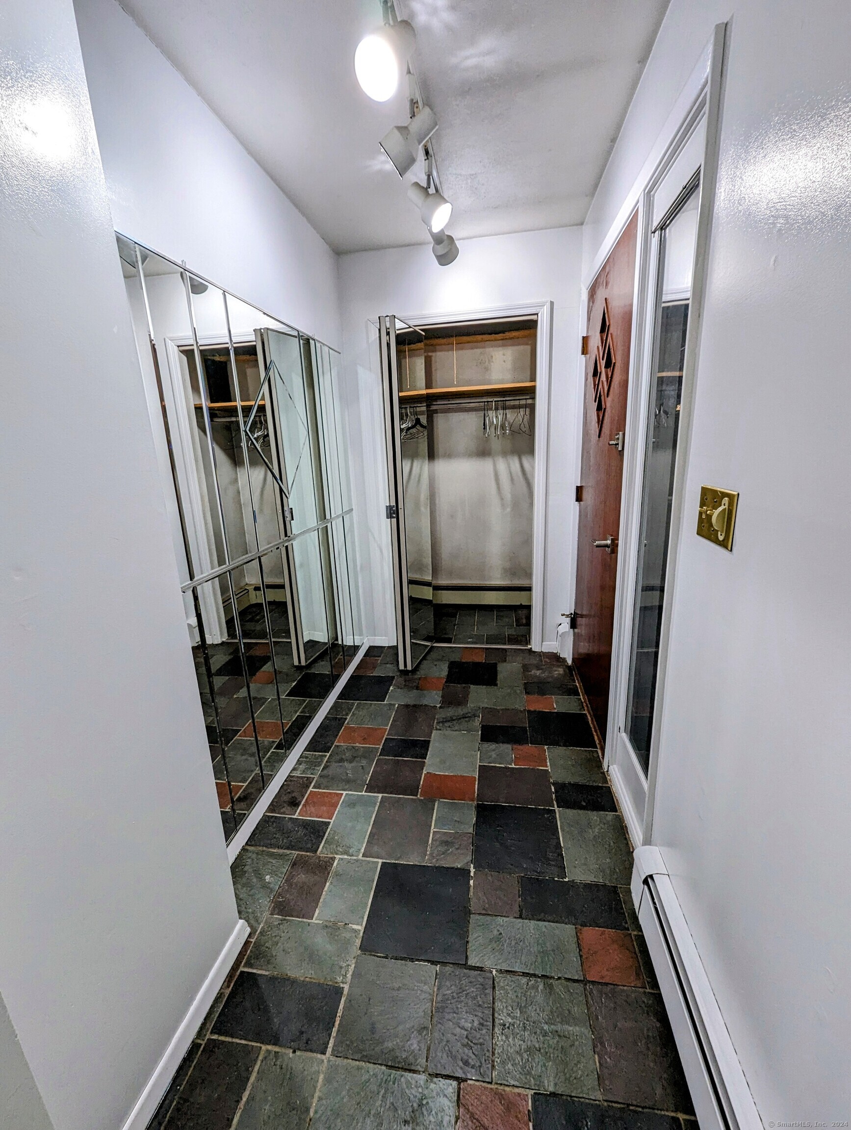 14 Stuart Drive