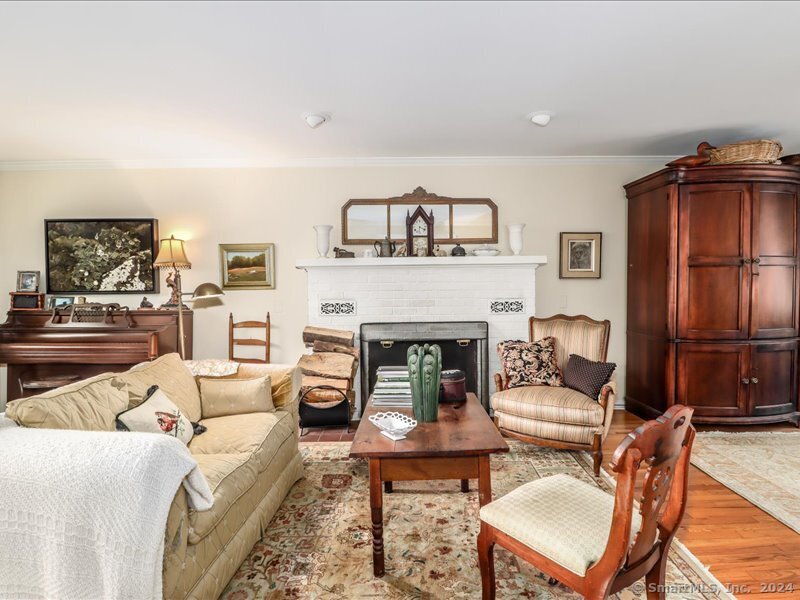 38 Bloomer Road