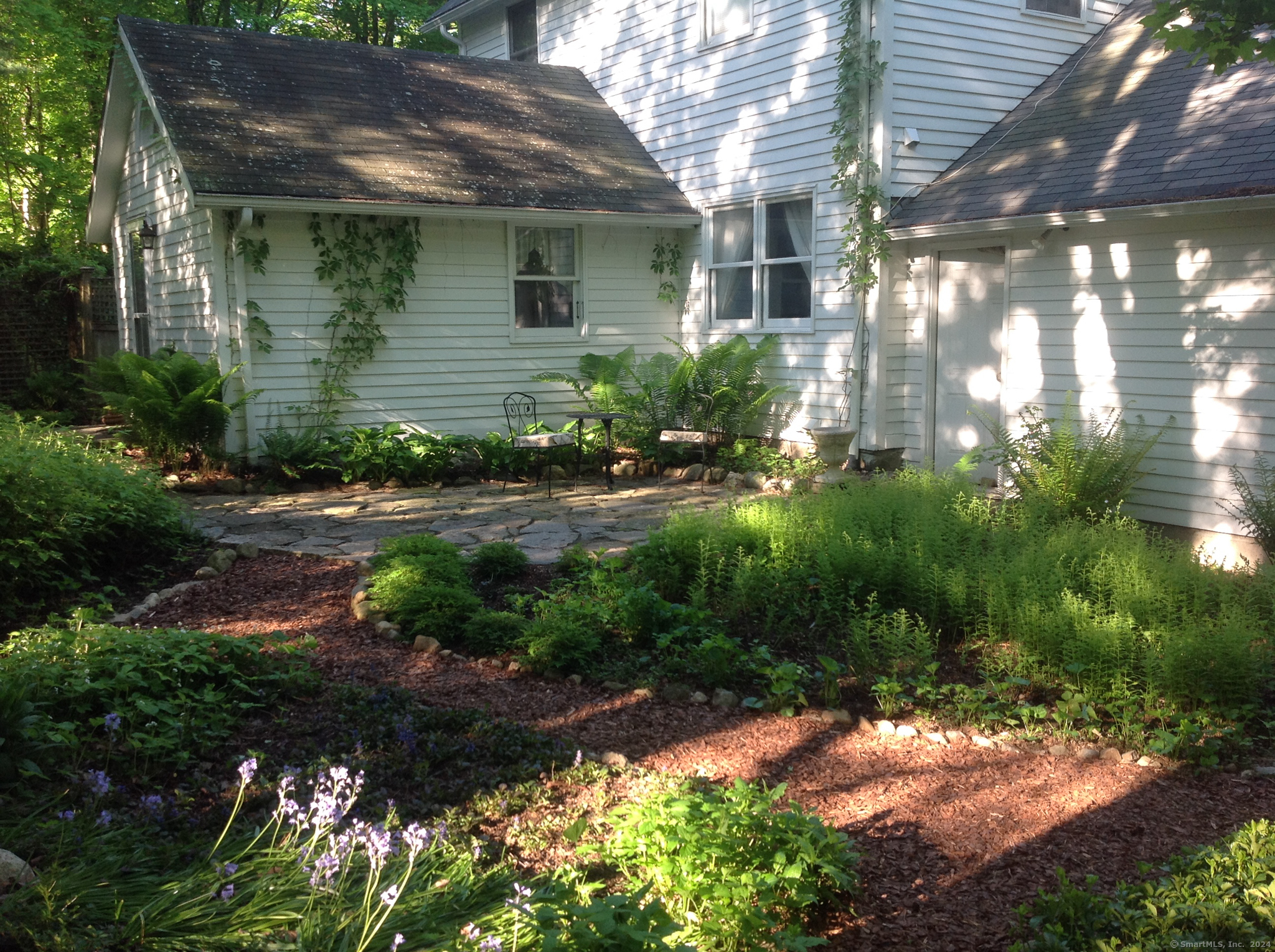 38 Bloomer Road