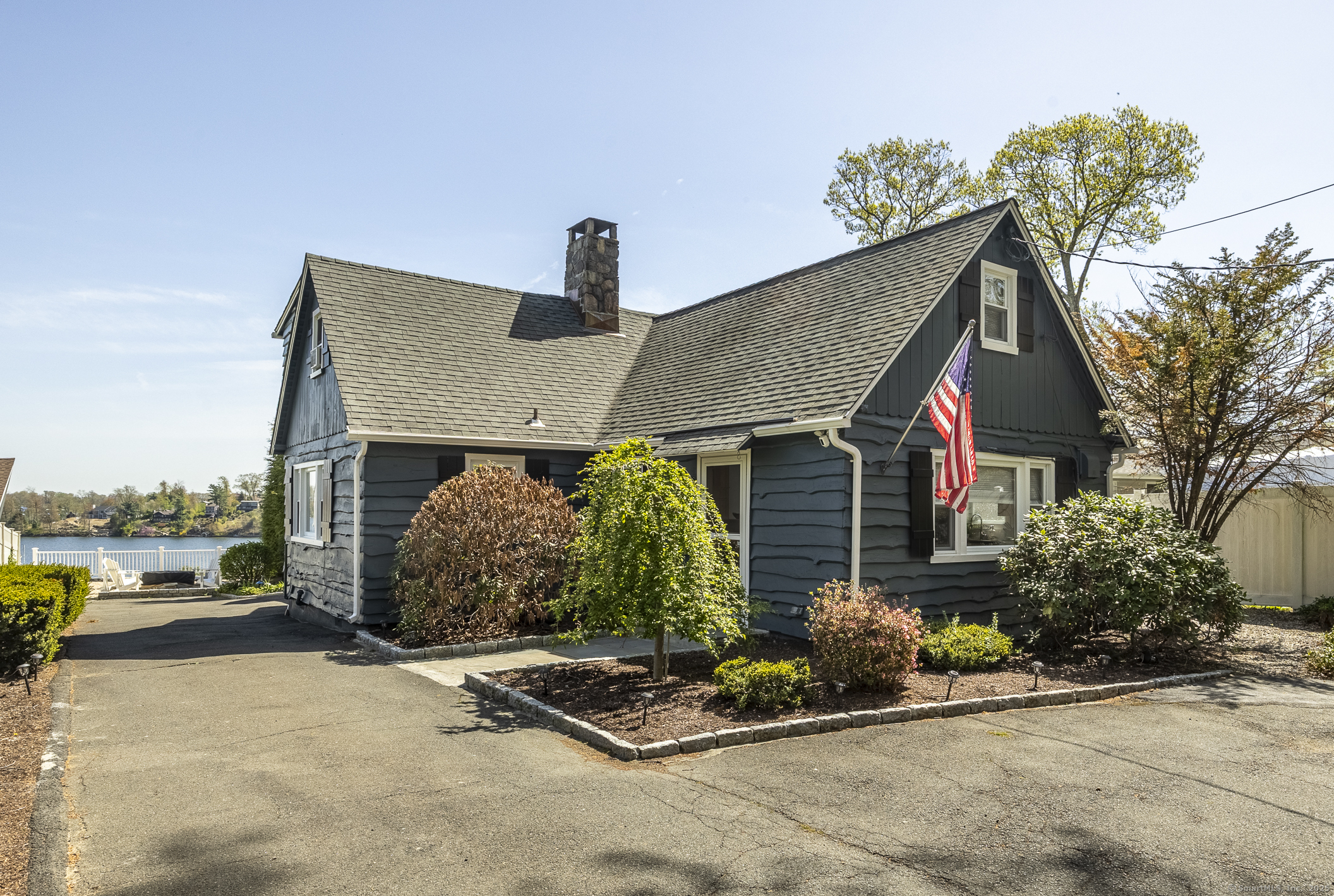 29 Old Neversink Road