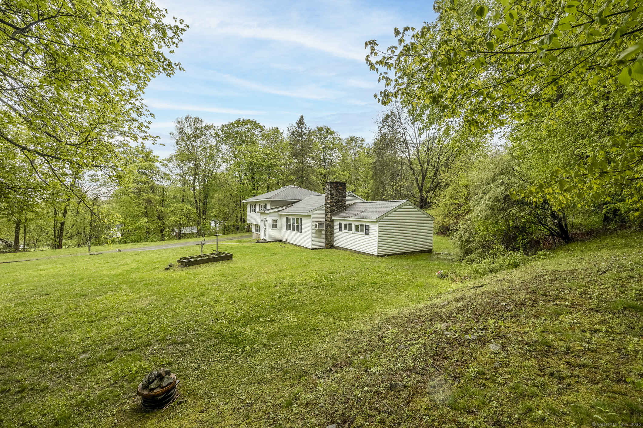 52 Curtis Road