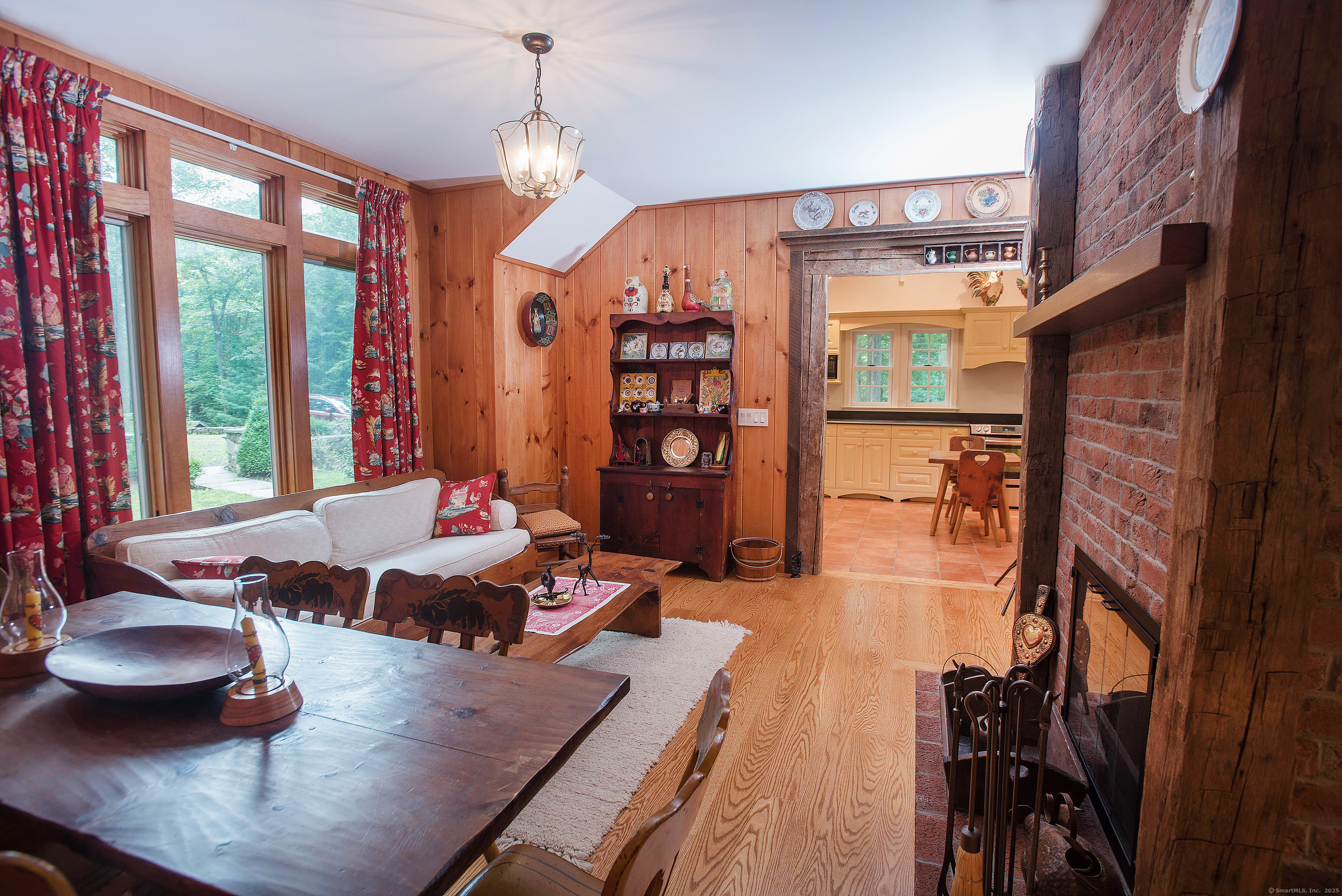 137 Neds Mountain Road