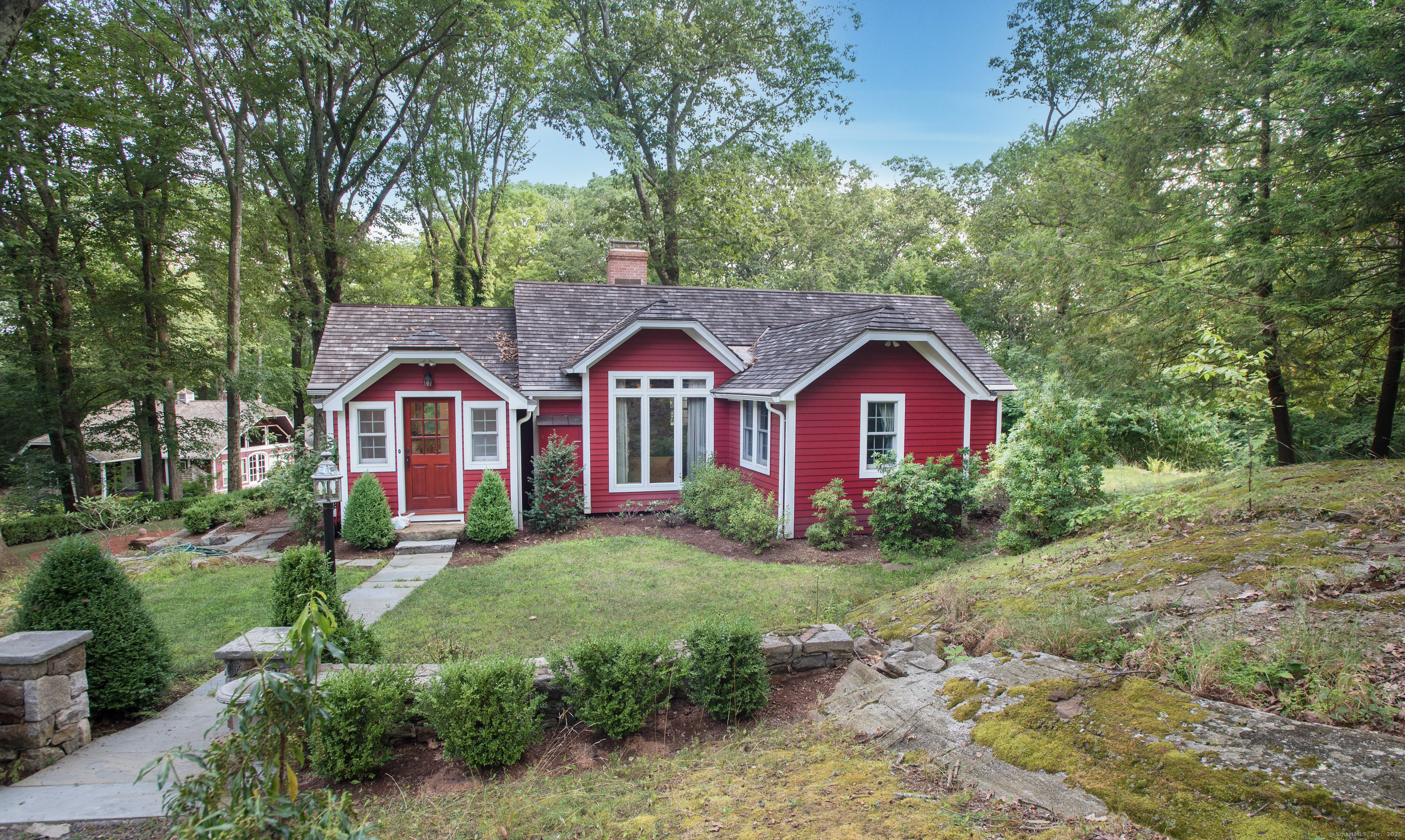 137 Neds Mountain Road