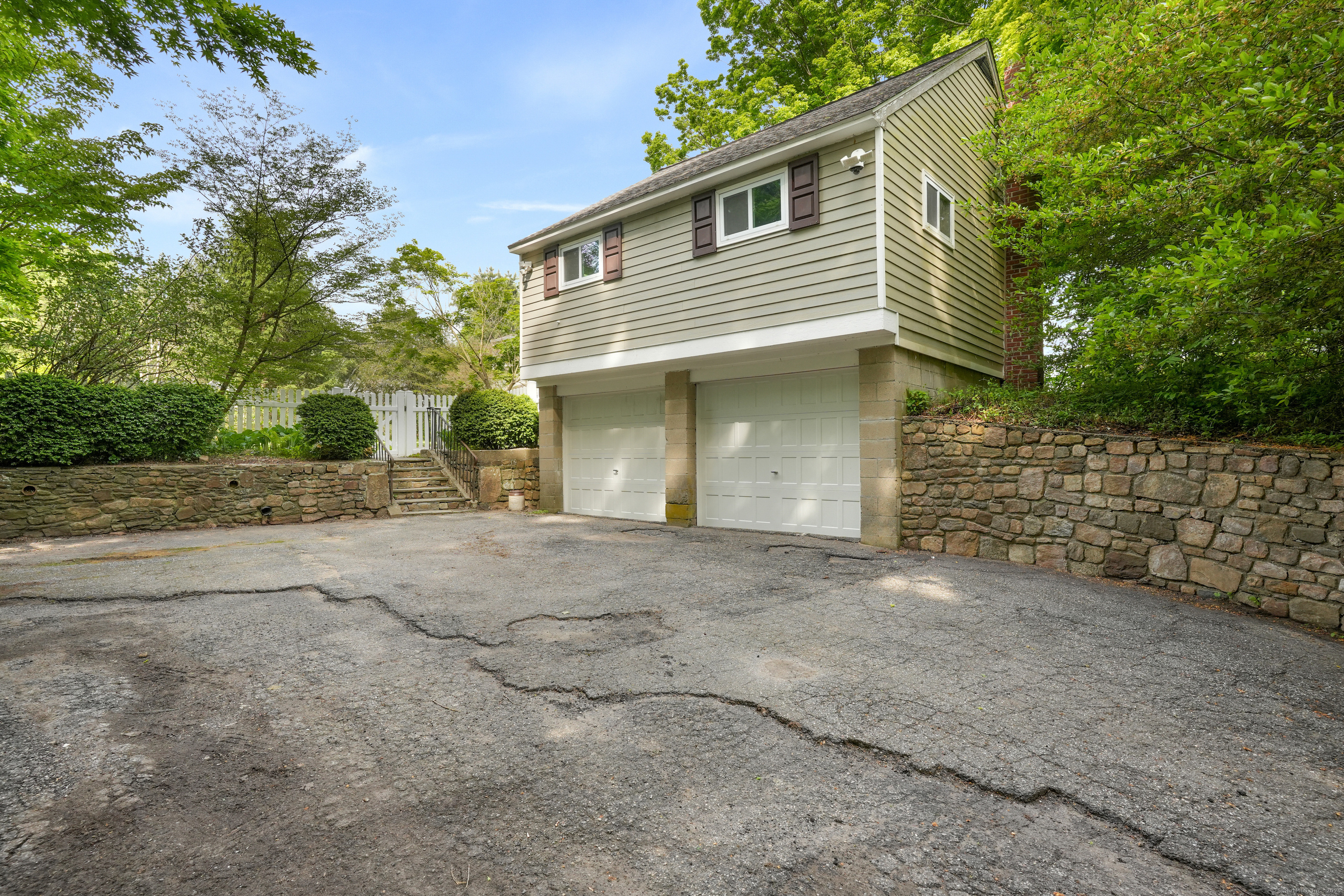 29 Newton Road