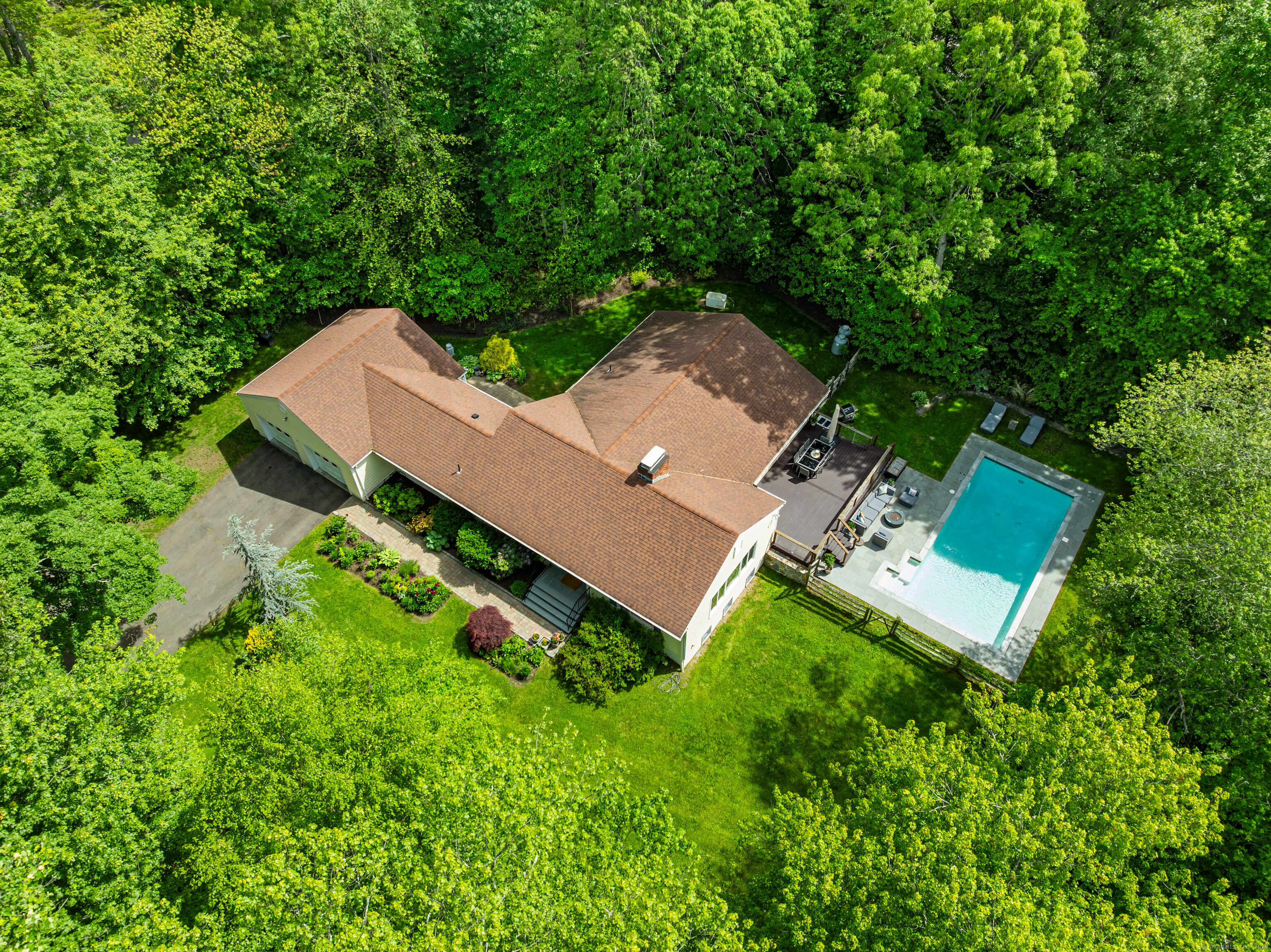 111 Deforest Road