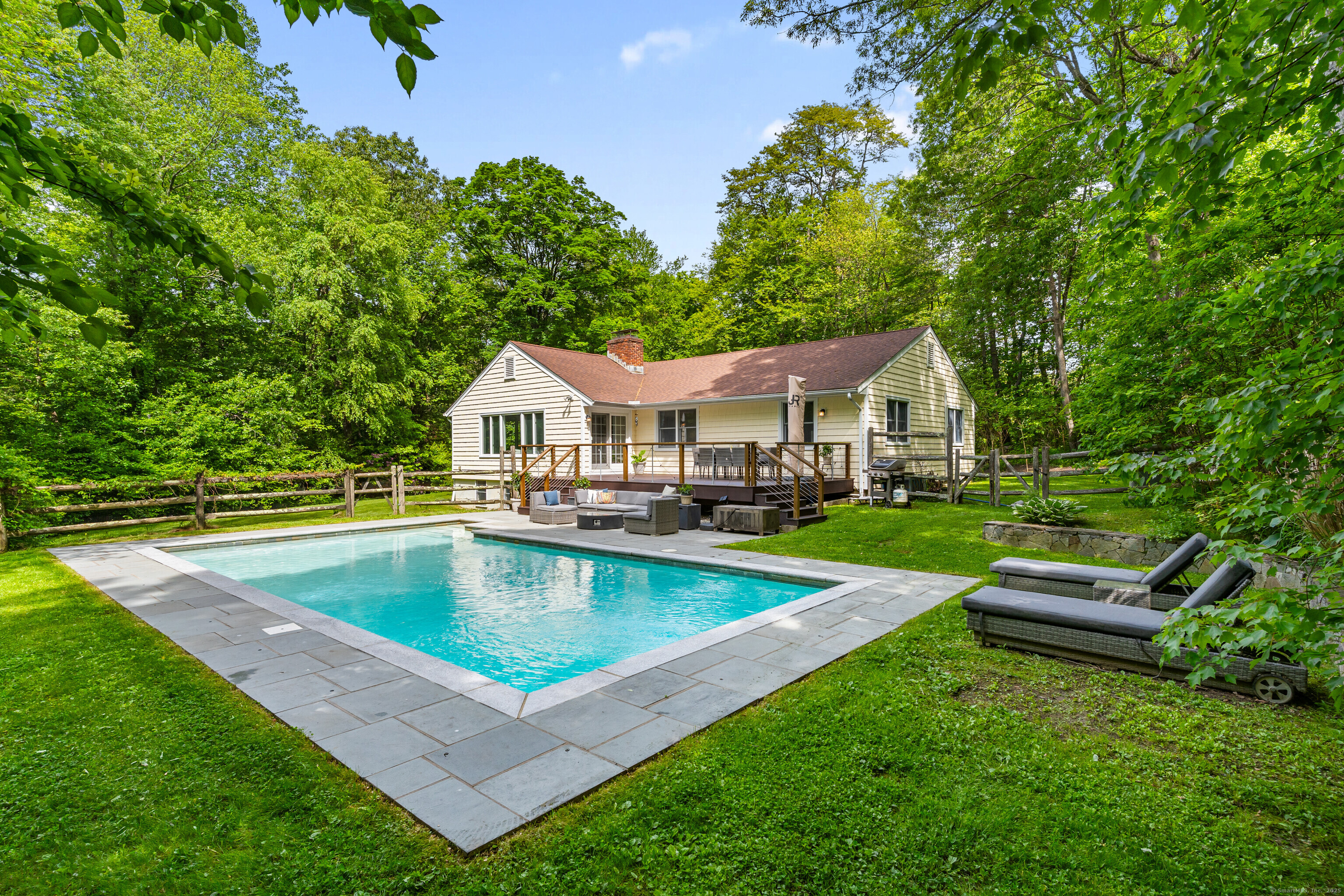 111 Deforest Road
