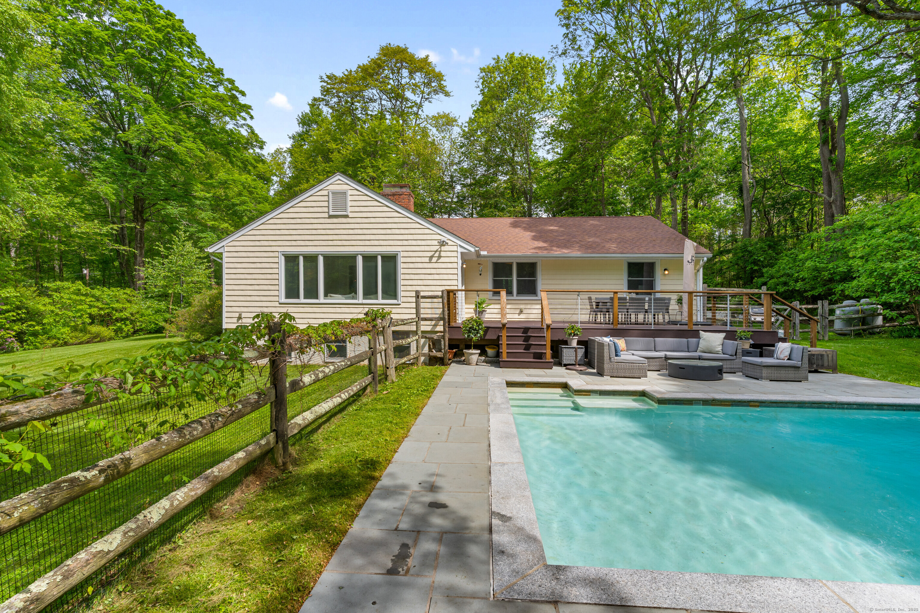 111 Deforest Road