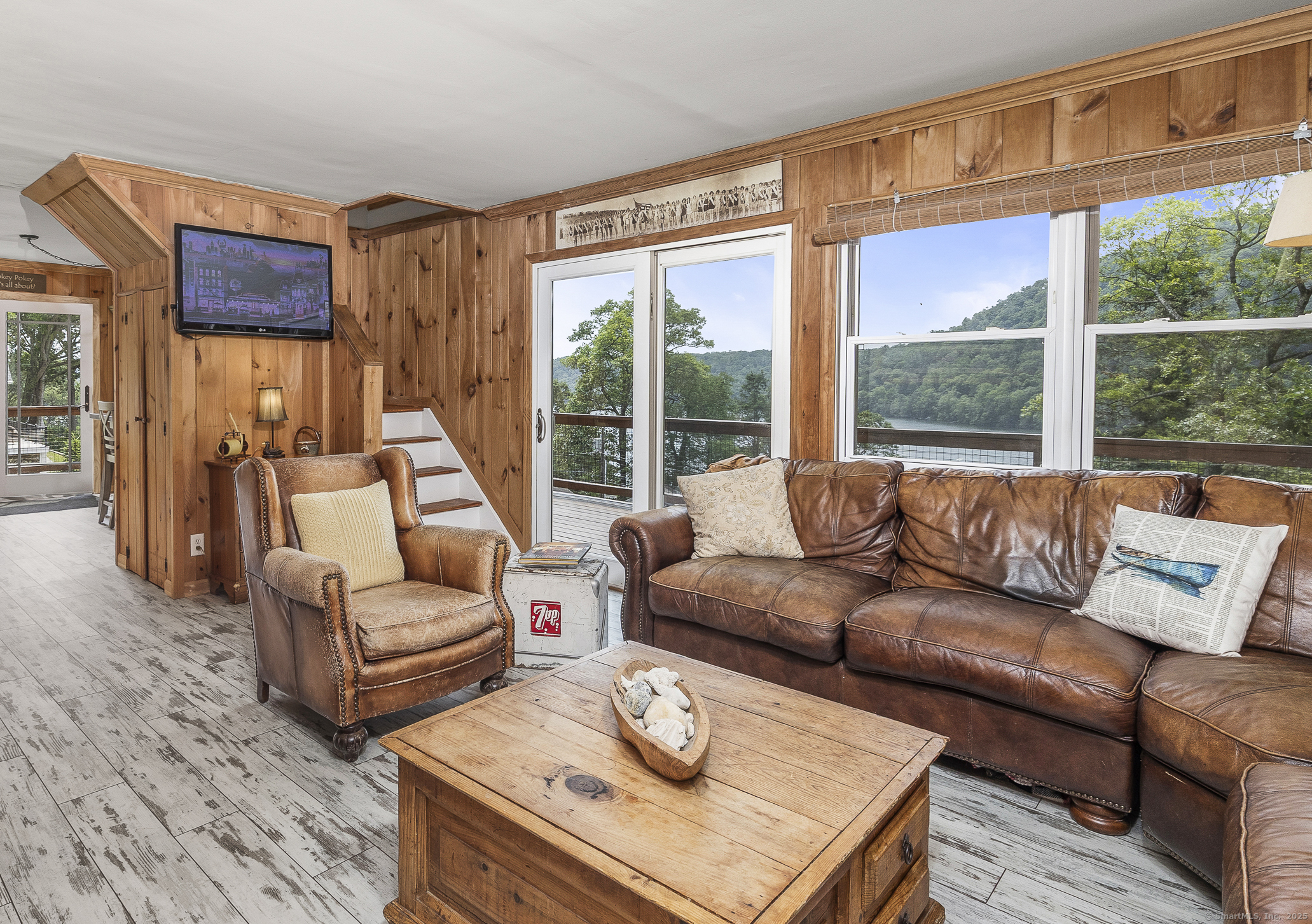 85 Lake Drive