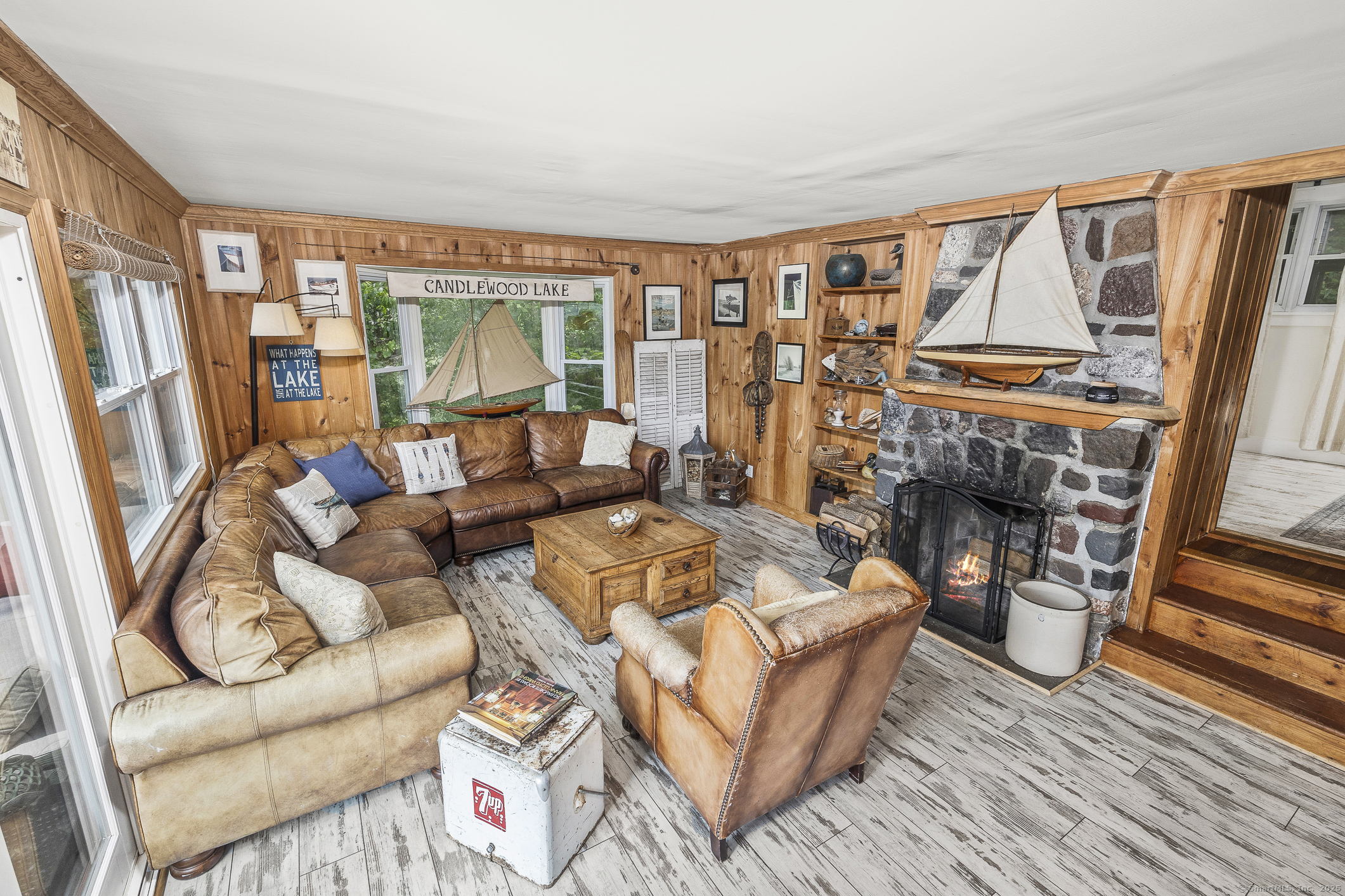 85 Lake Drive