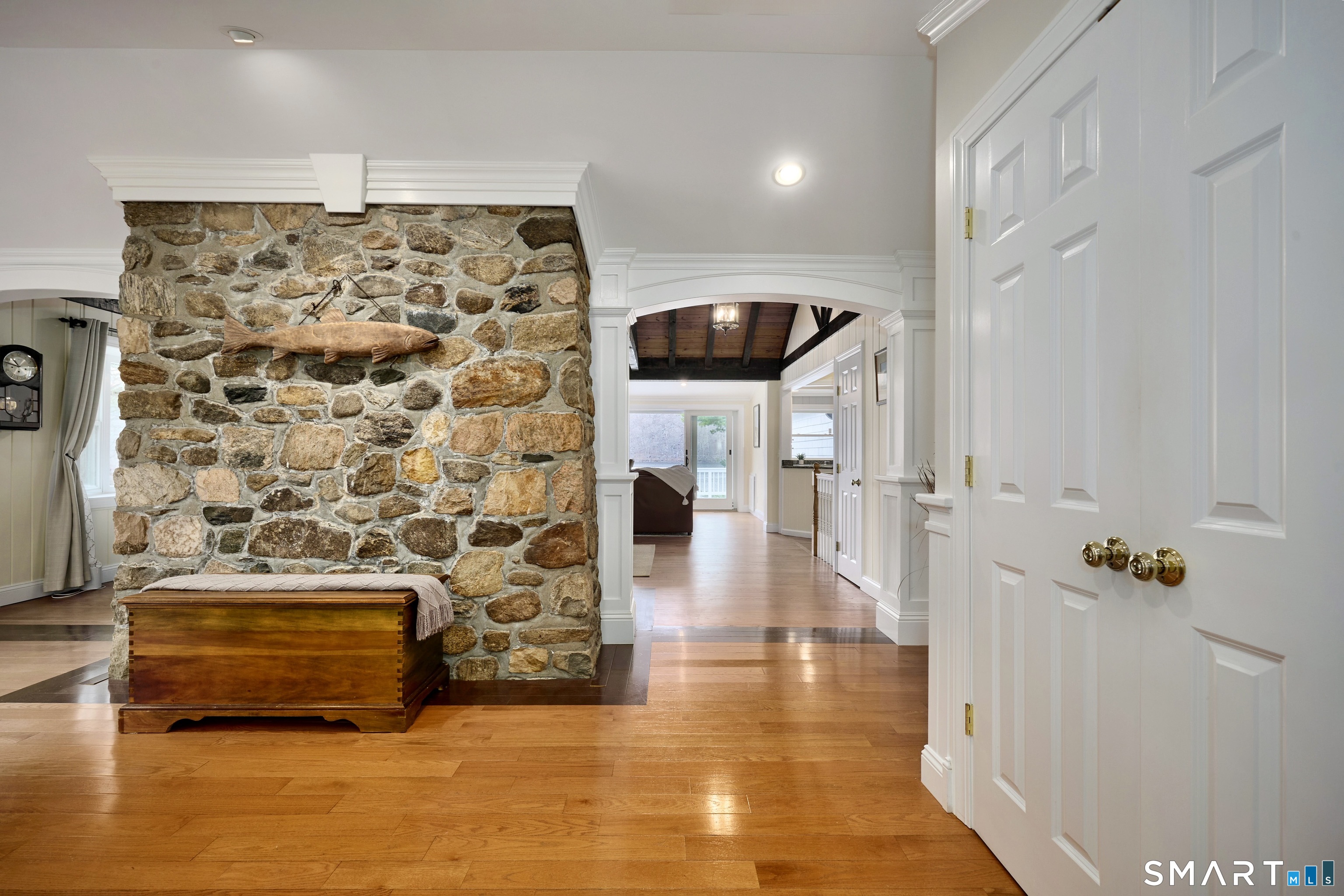126 Sherry Lane