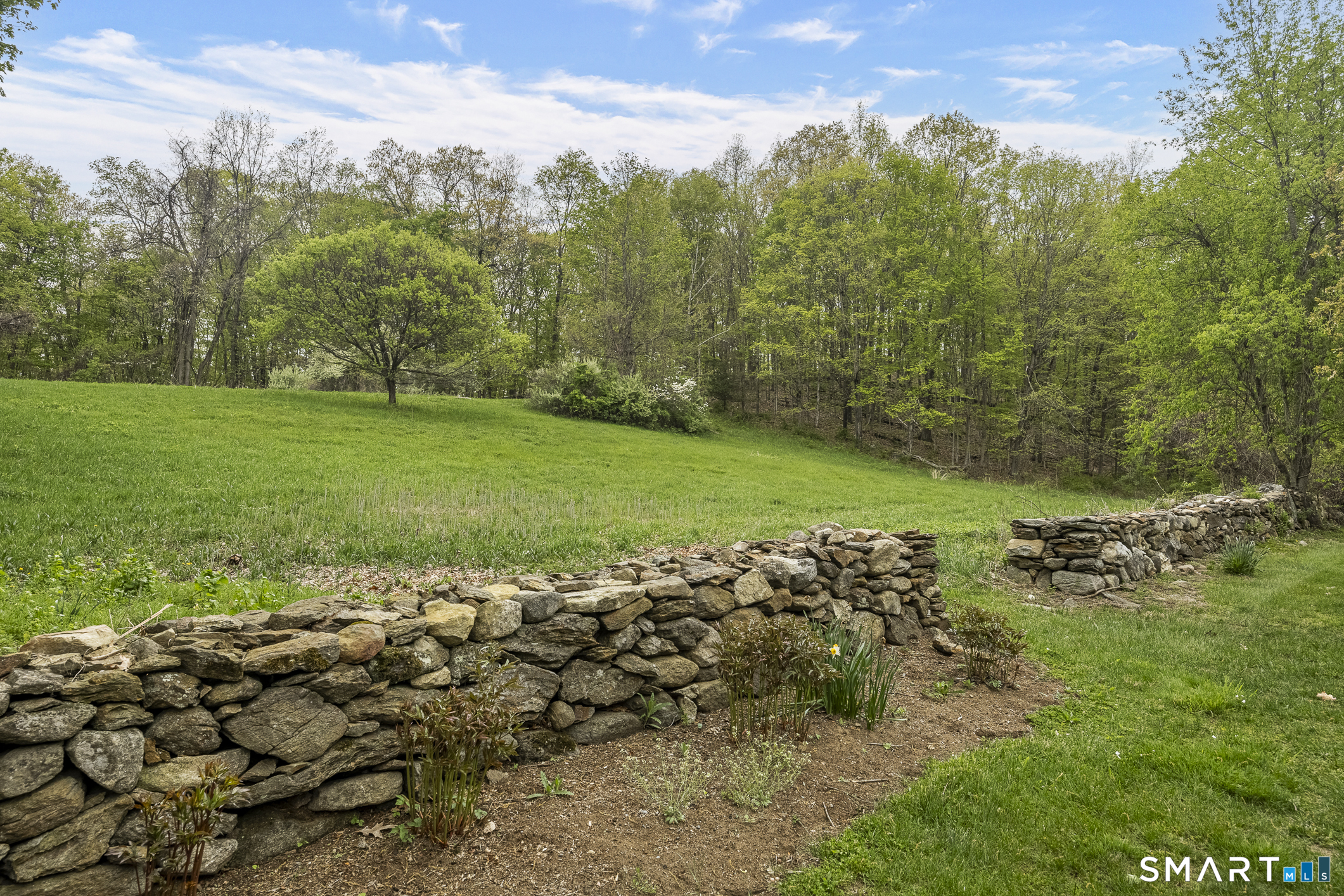 321 Long Mountain Road